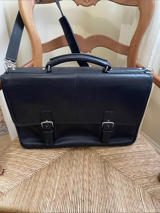 Coach Other - Vintage Coach  Black Leather Messenger Thompson Briefcase with Adjustable Strap